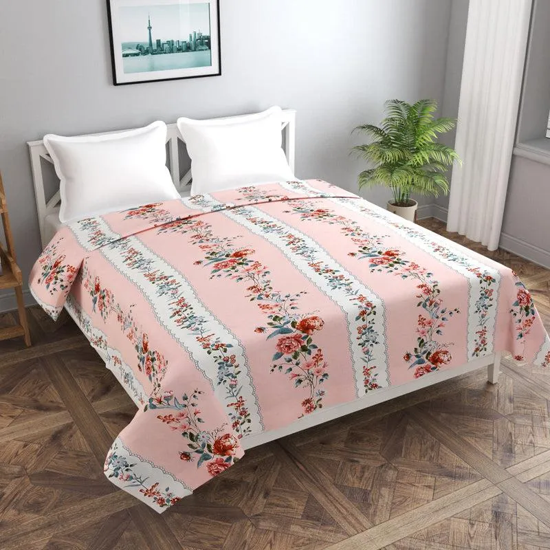 Tangled Blossoms Floral Cotton Duvet Cover - 210 TC media 1