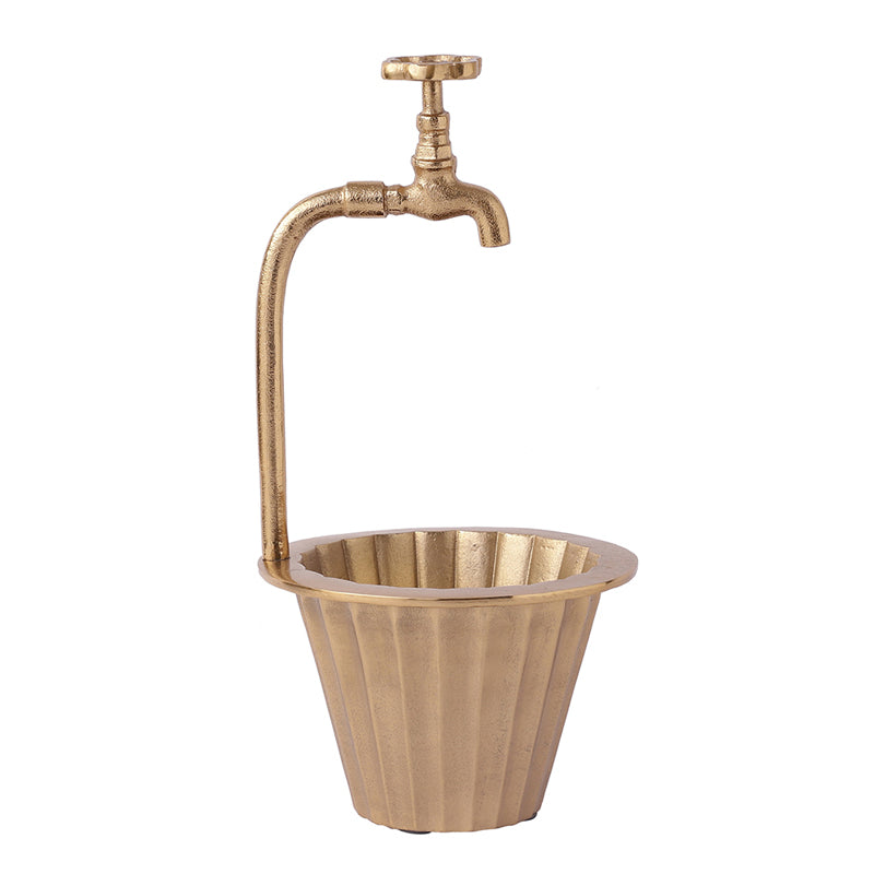 Adole Planter - Gold media 6