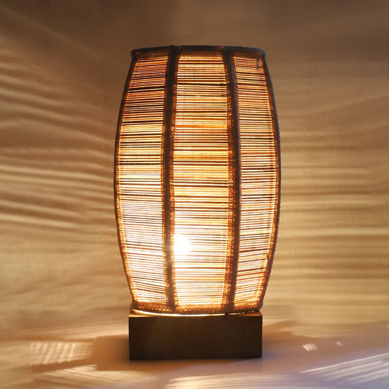 Wovara Edge Bamboo Table Lamp - Beige media 5