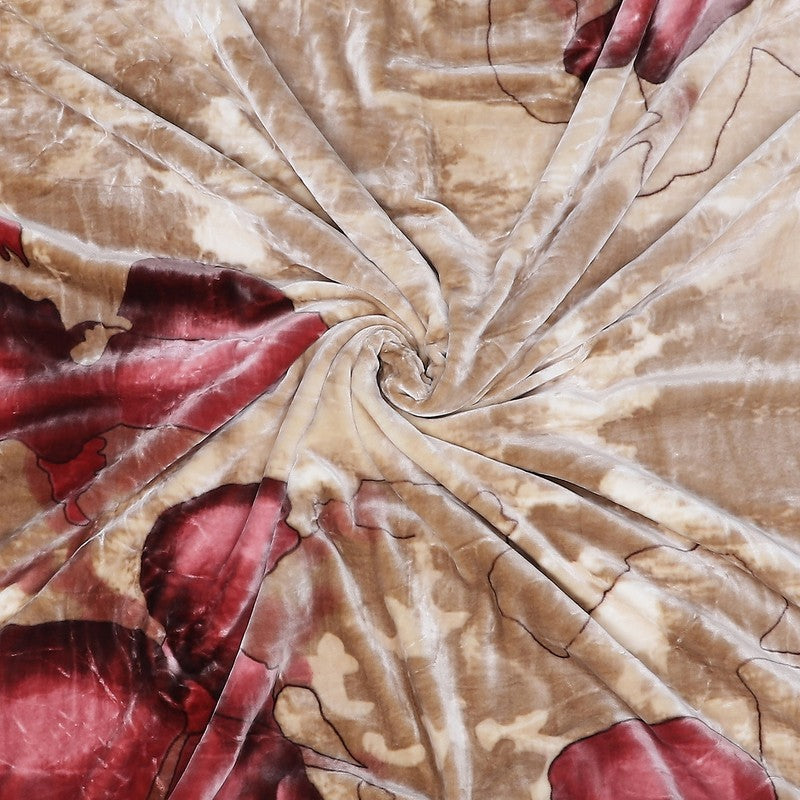 Monte Carlo Petal Dreamscape Blanket - 1000 GSM media 7