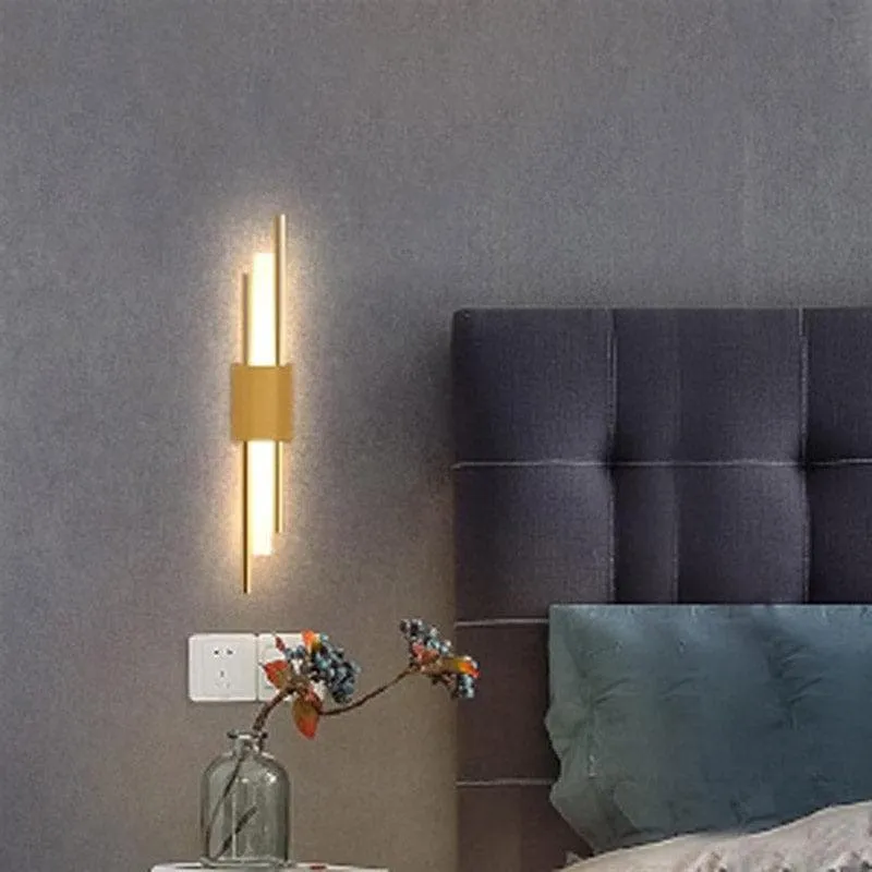 Mulo LED Acrylic & Metal Wall Lamp media 1