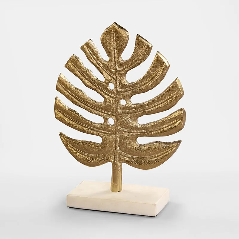 Foiled Monstera Showpiece media 3