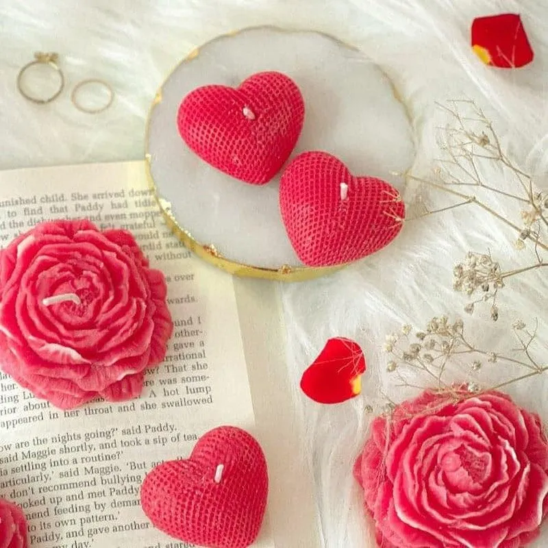 Heart Floral Fuse Scented Candle - Set Of Three media 1
