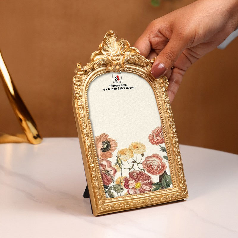 Golden Twirl Resin Photo Frame media 3