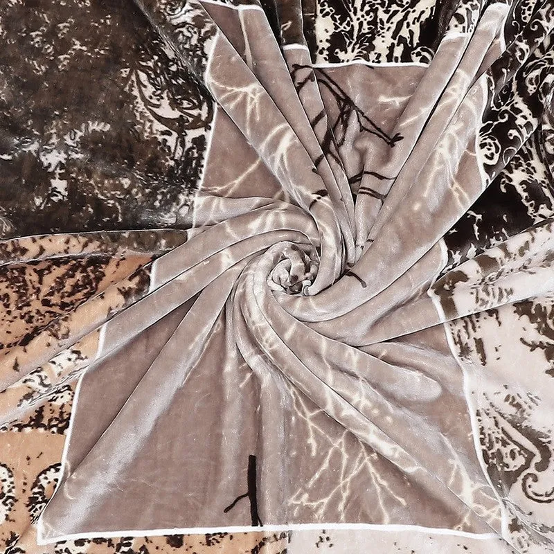 Monte Carlo Earthy Elegance Blanket - 850 GSM media 7