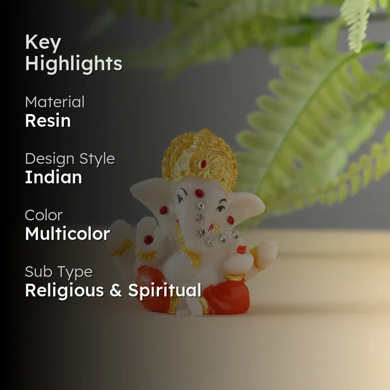 Little Vinayak Showpiece media 2