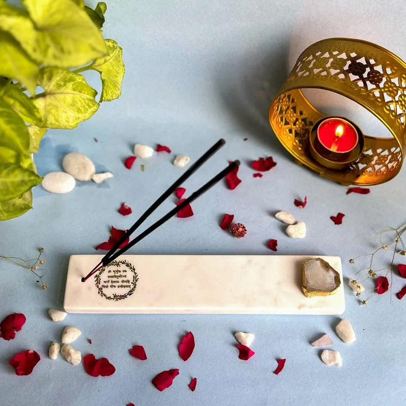 Gayathri Mantra Marble Incense Holder With Agate Plating - White media 3