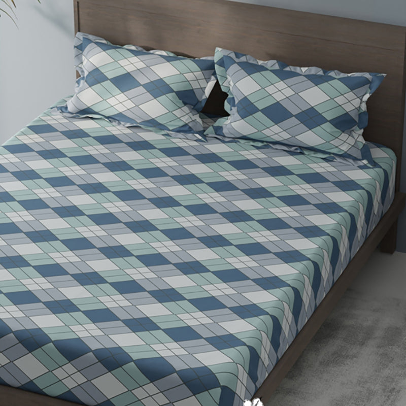 PlaidNest Comforters (Blue) - 120 GSM media 5