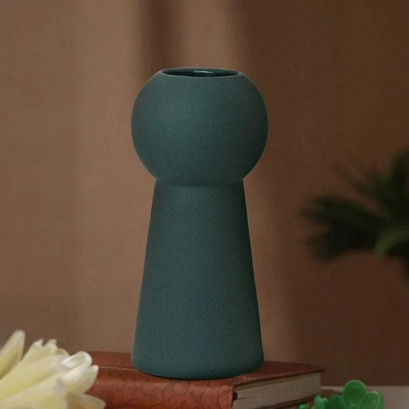 Zircon Ceramic Vase - Green media 1