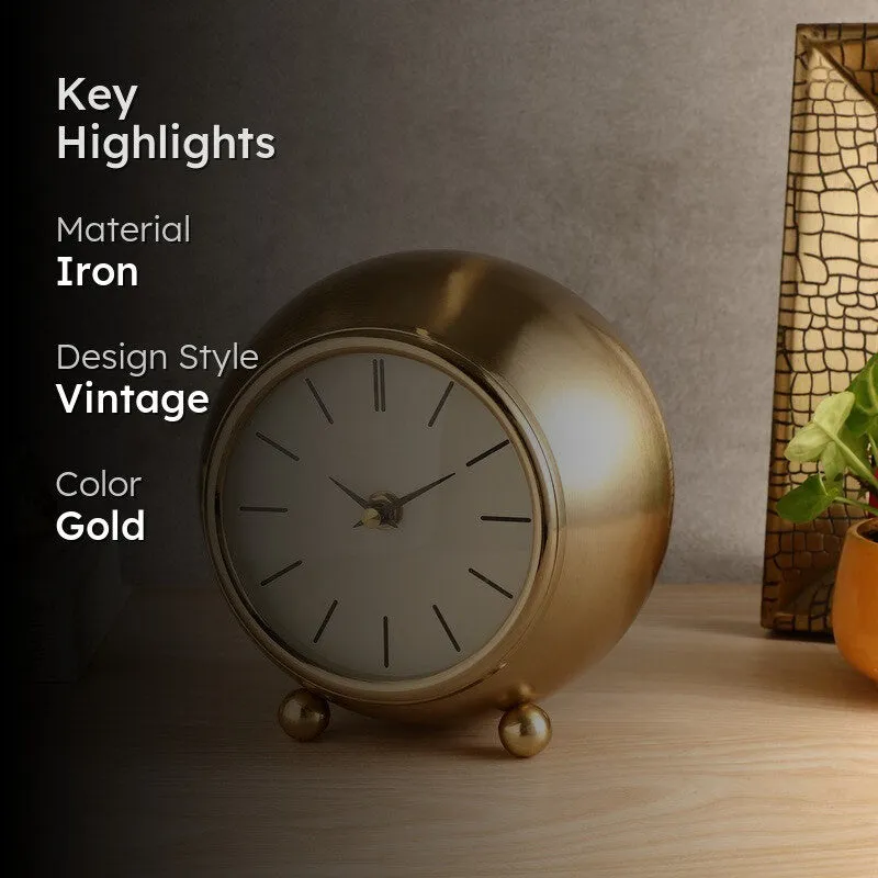 Cassius Table Clock media 2