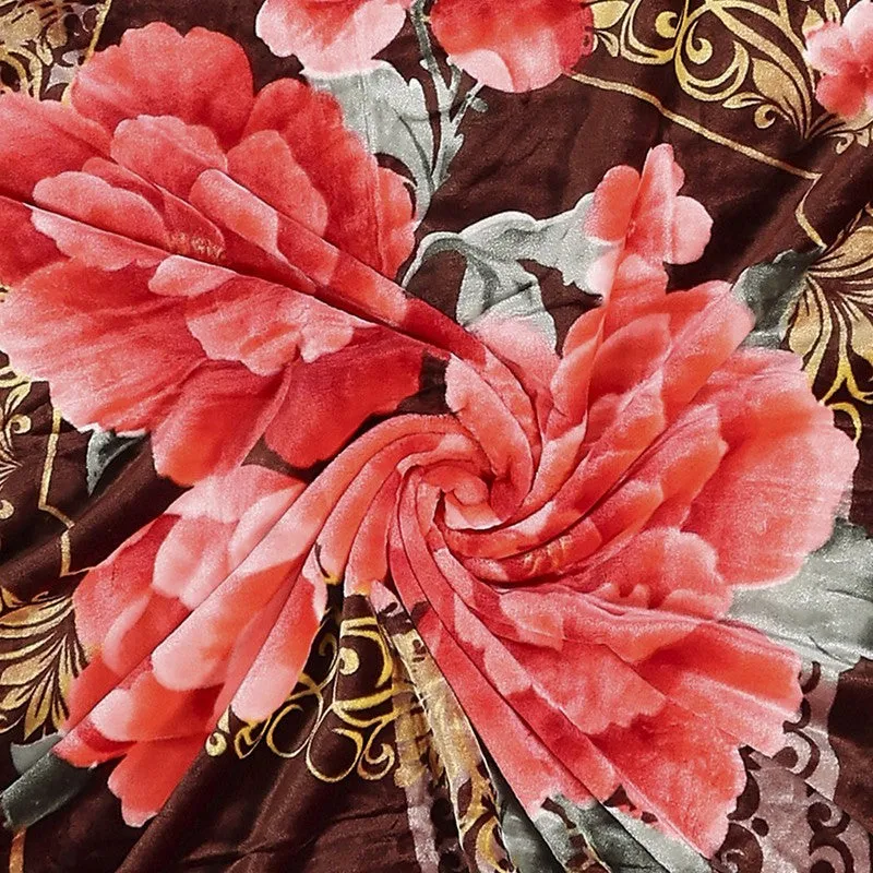 Monte Carlo Floral Fantasy Blanket - 483 GSM media 6