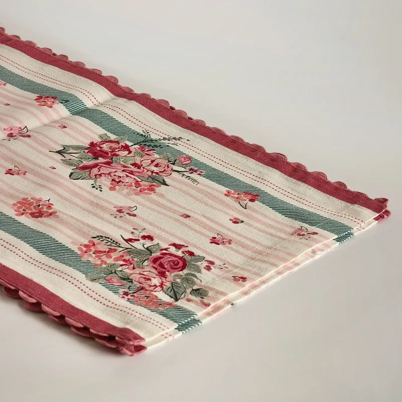 DineTrail Elegant Table Runner media 6