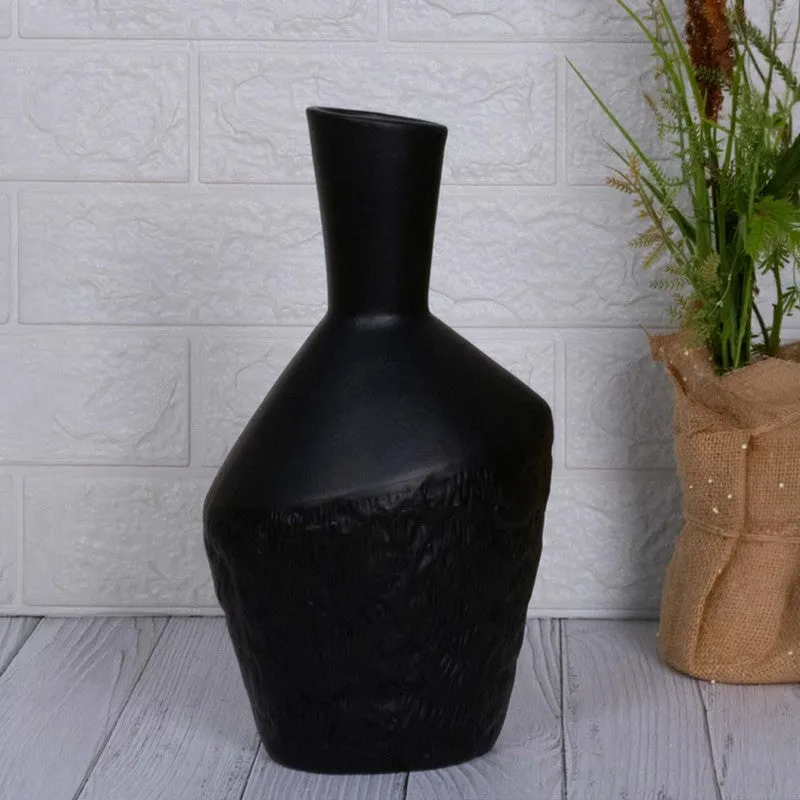 Clayzen Ceramic Vase media 3