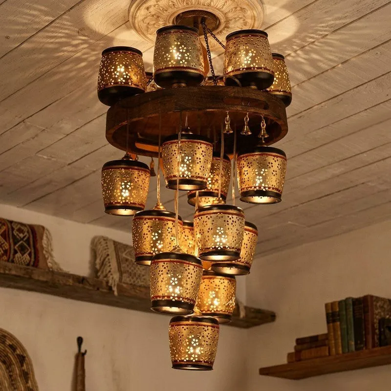 Sentora Seam Chandelier media 1