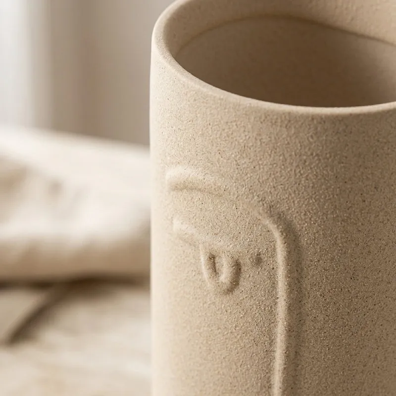 Ada Face Vase - Beige media 3