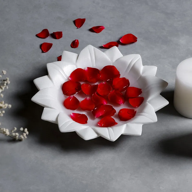 Kamal Kalash Marble Urli media 1