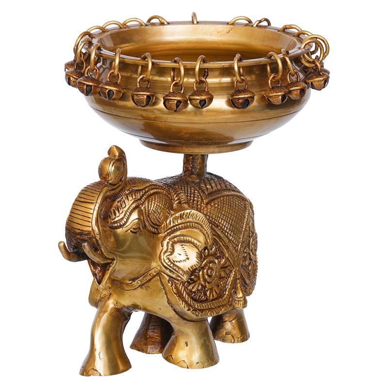 Gaja Pride Showpiece image 4