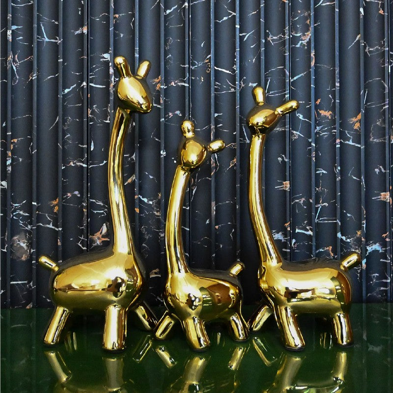 Safari Elegance Ceramics Giraffe Showpiece - Set Of Three media 3