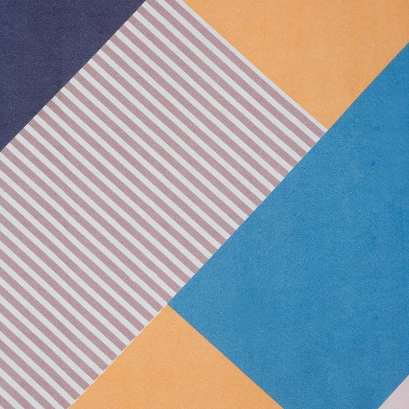 Skora Table Cover media 5