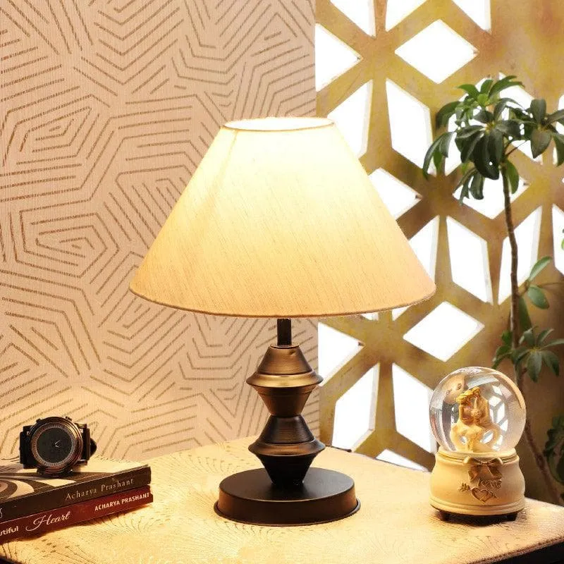 Sadeira Griifeth Fabric Table Lamp - White,Black media 1