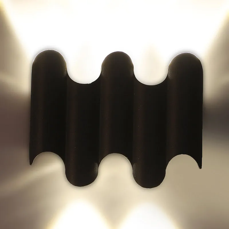 Curva Aluminium Wall Lamp media 7