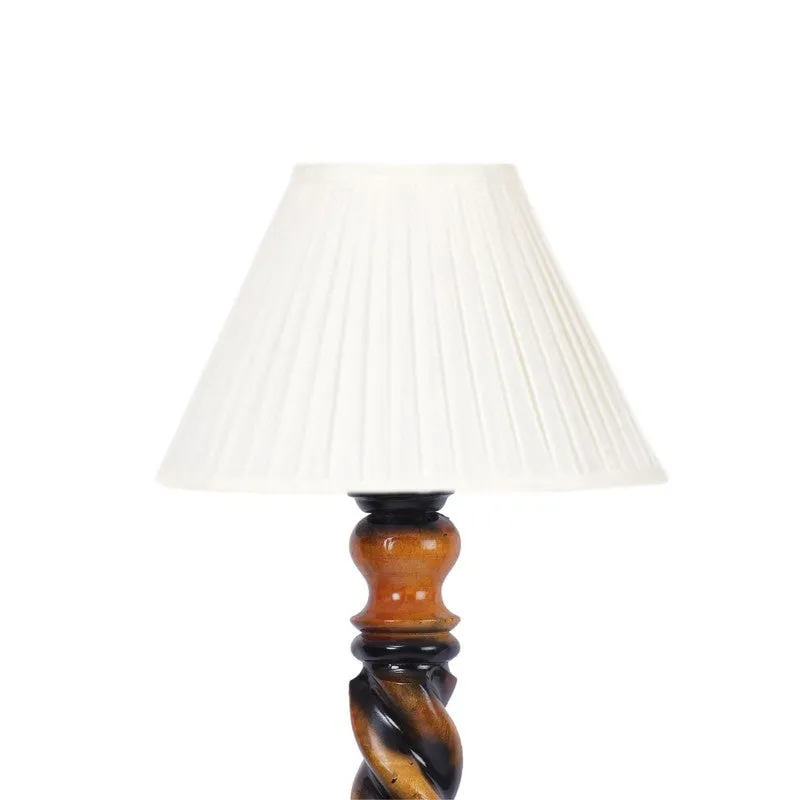 Grand Nova Floor Lamp media 7