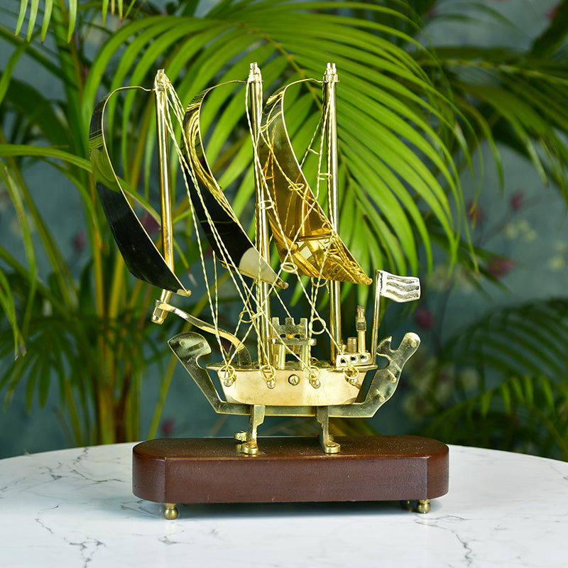 Gildo Sail Showpiece media 7