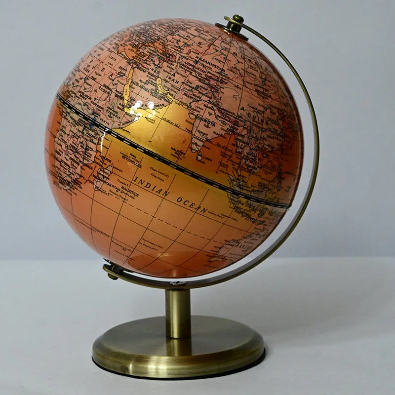 Around The World Showpiece - Gold media 6