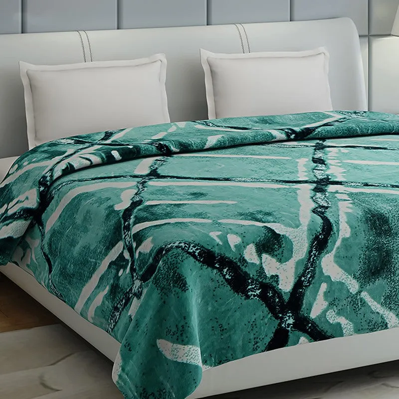 Monte Carlo Oceanic Mirage Blanket - 1000 GSM media 4