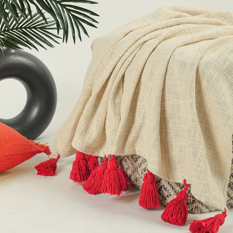 Tassura Tasselled Cotton Throw - Red media 4