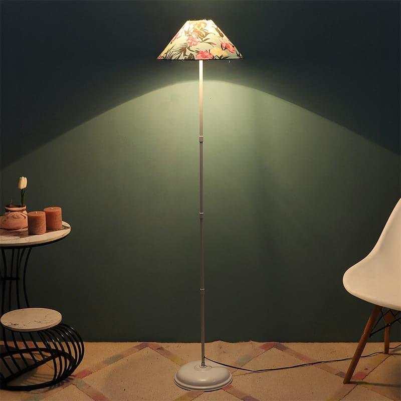 Gardensa Helene Triangle Floor Lamp media 4
