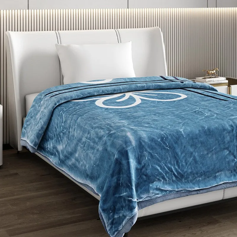 Monte Carlo Azure Dreamscape Blanket (Blue)- 950 GSM media 4