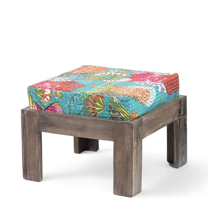 Exiron Sheesham Wooden Center Table with Stools and Cushions (Grey,Green) - Nine Piece Set media 5