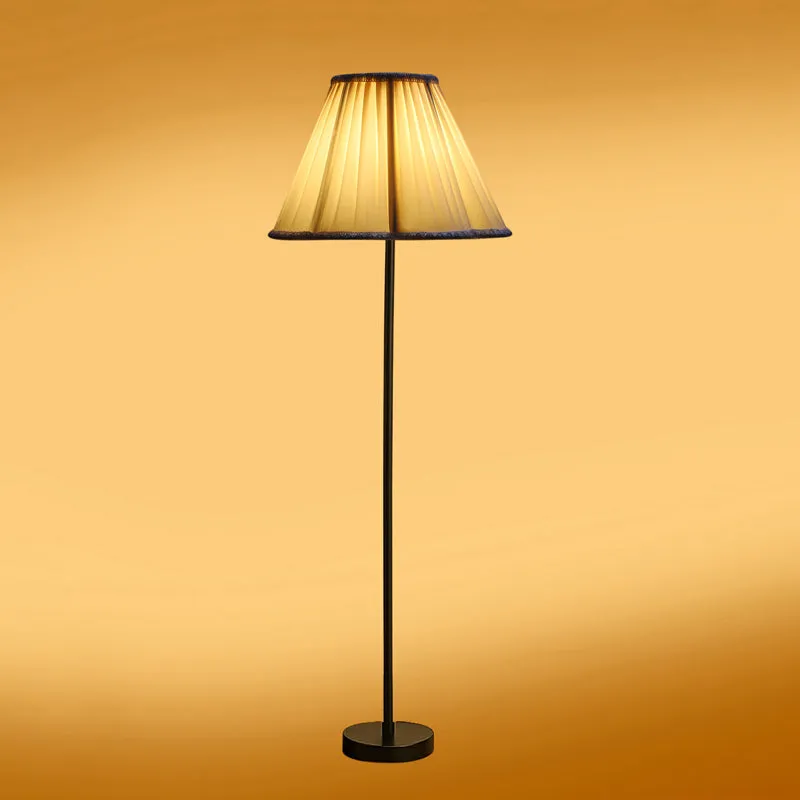 Pleatra I Rodin Floor Lamp media 5