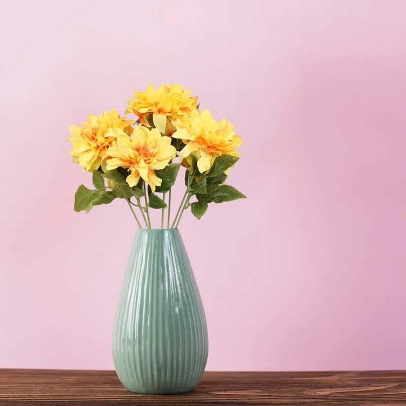 Artificial Flowers Bunch media 3