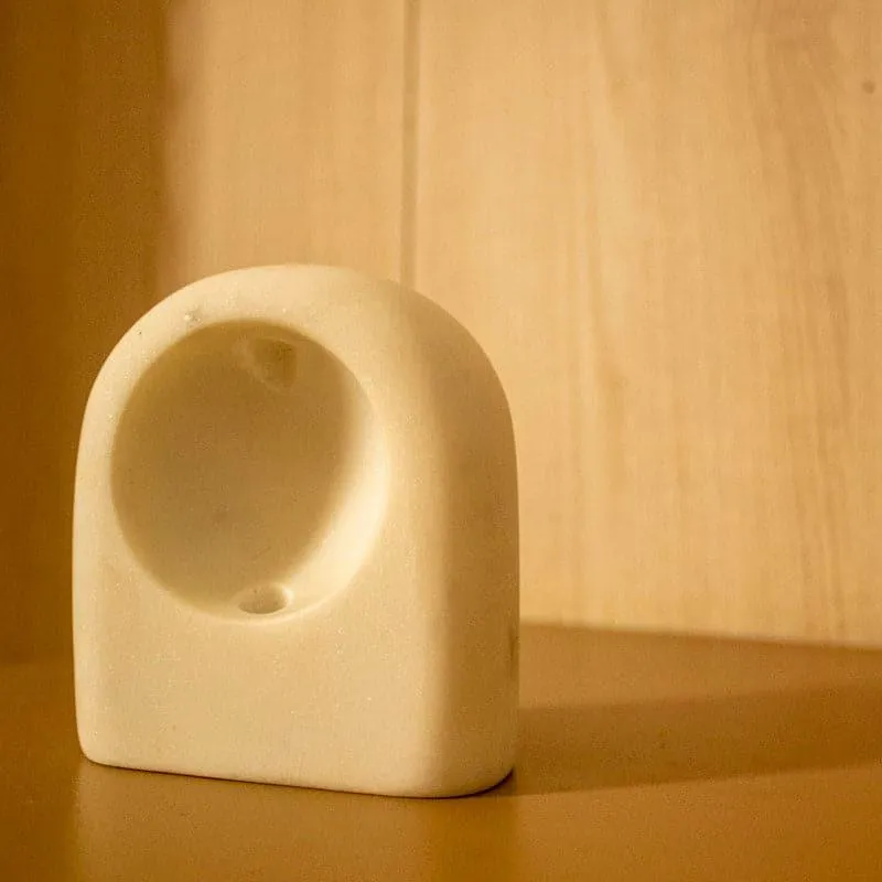 Olwen Marble Vase media 5