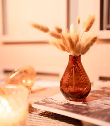 Glass · Dried Flowers & Leaves