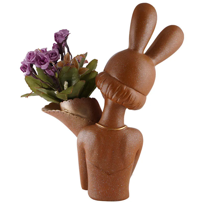 Thaisa Polyresin Vase - Brown & Gold media 6