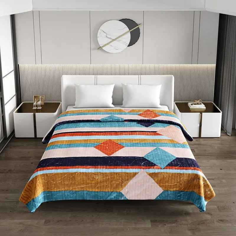 Monte Carlo Autumn Embrace Blanket (Multicolor) - 900 GSM media 3