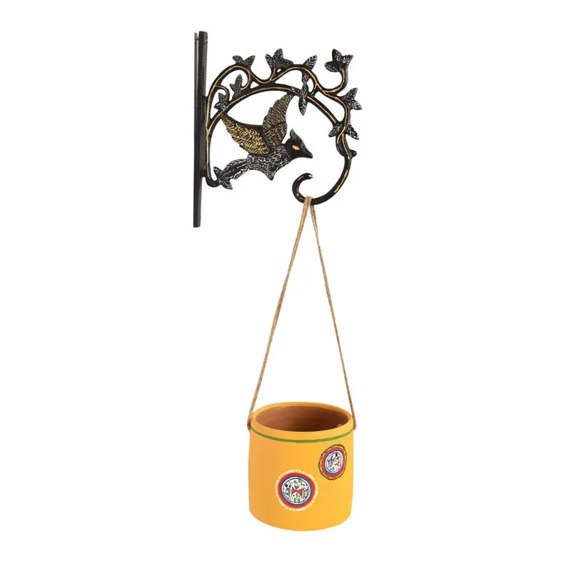 Kajal Hanging Planter media 4