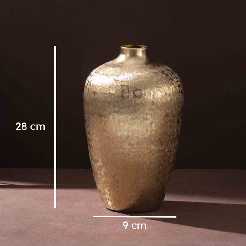 Antiqua I Metal Vase media 6