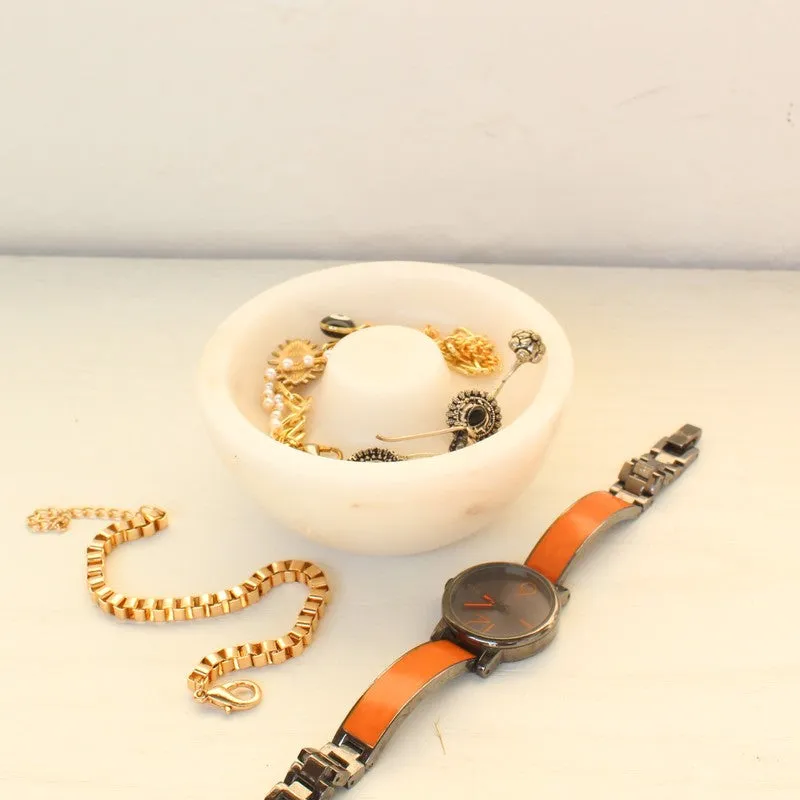 Elegant Marble Trinket Tray - White media 1