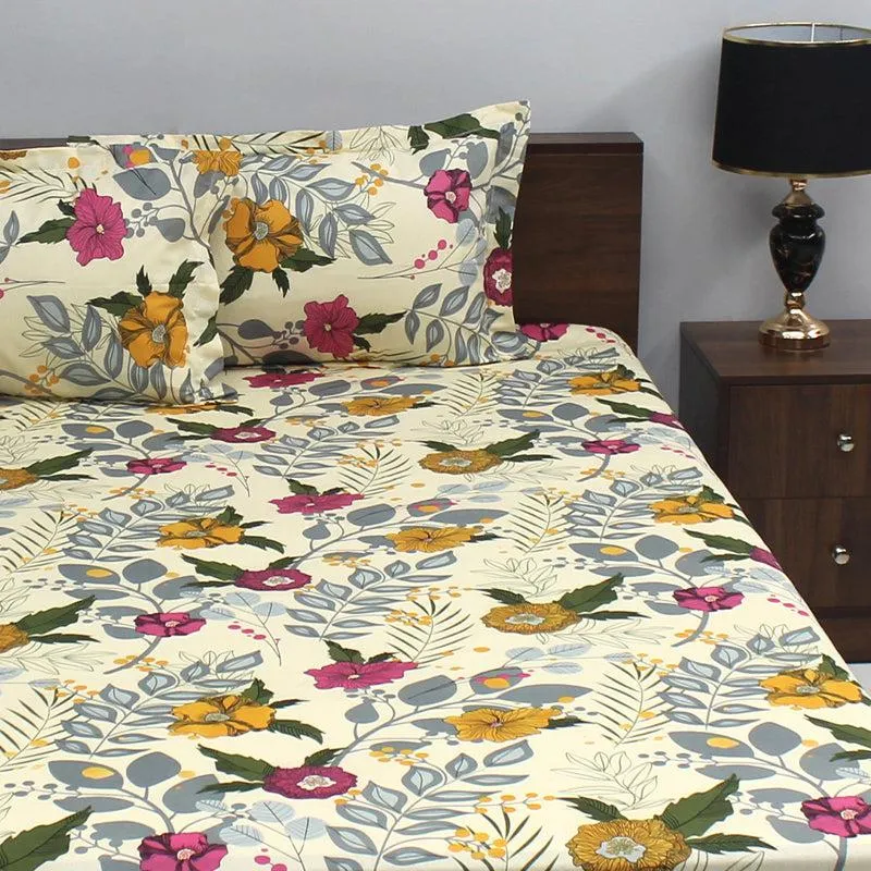 Yahvi Floral Cotton Bedsheet (Yellow) - 110 TC media 1