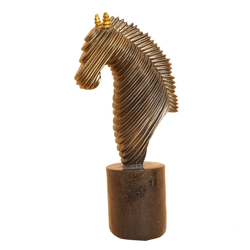 Golden Horse Head Decorative Showpiece media 9