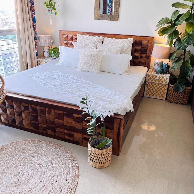 Caressence Solid Cotton Bedsheet (White) - 300 TC media 5