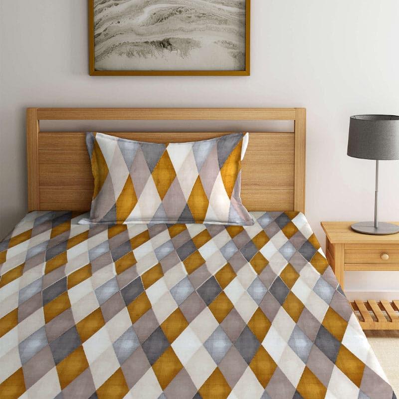 Grey, Yellow