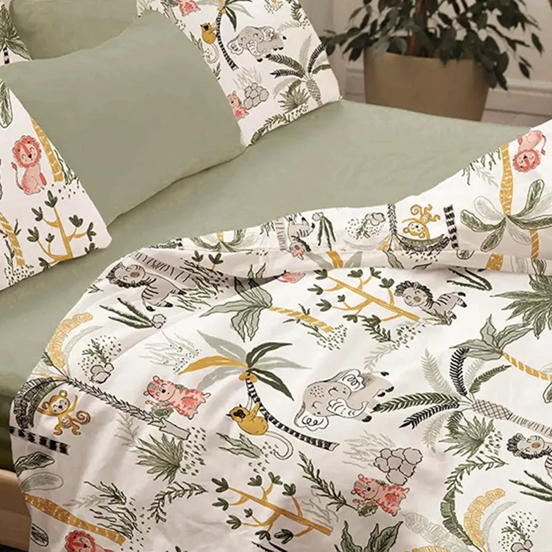 Playful Forest Printed Cotton Duvet Cover media 4