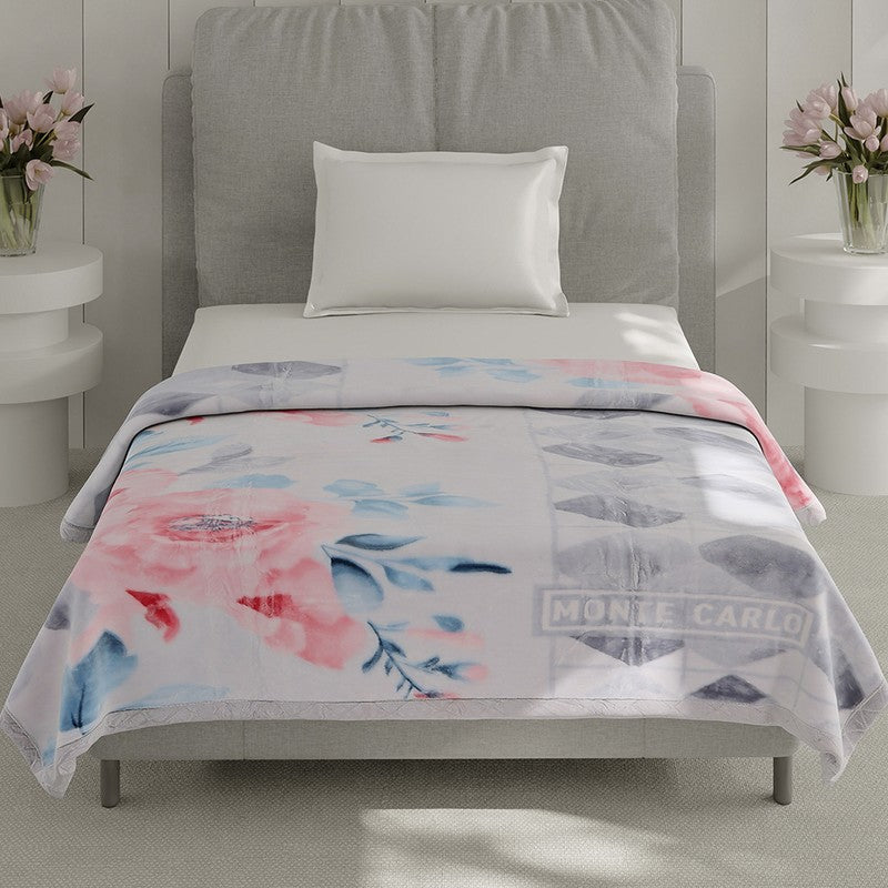 Monte Carlo Blossom Breeze Blanket - 895 GSM media 3