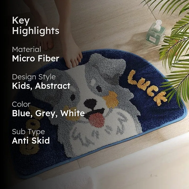 Doggo Love Bathmat media 2