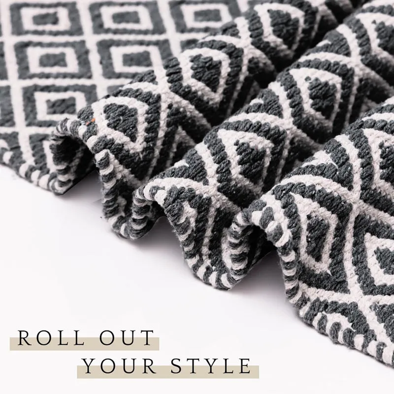Earthica Cotton Runner Rug - Black media 5